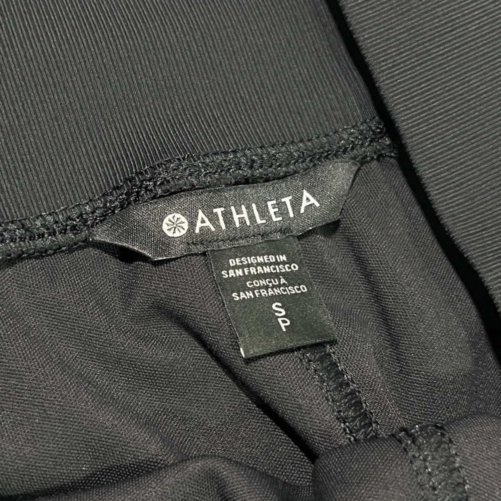 Athleta Venice Cargo Jogger - Small - high rise black stretch active pant - Picture 15 of 16